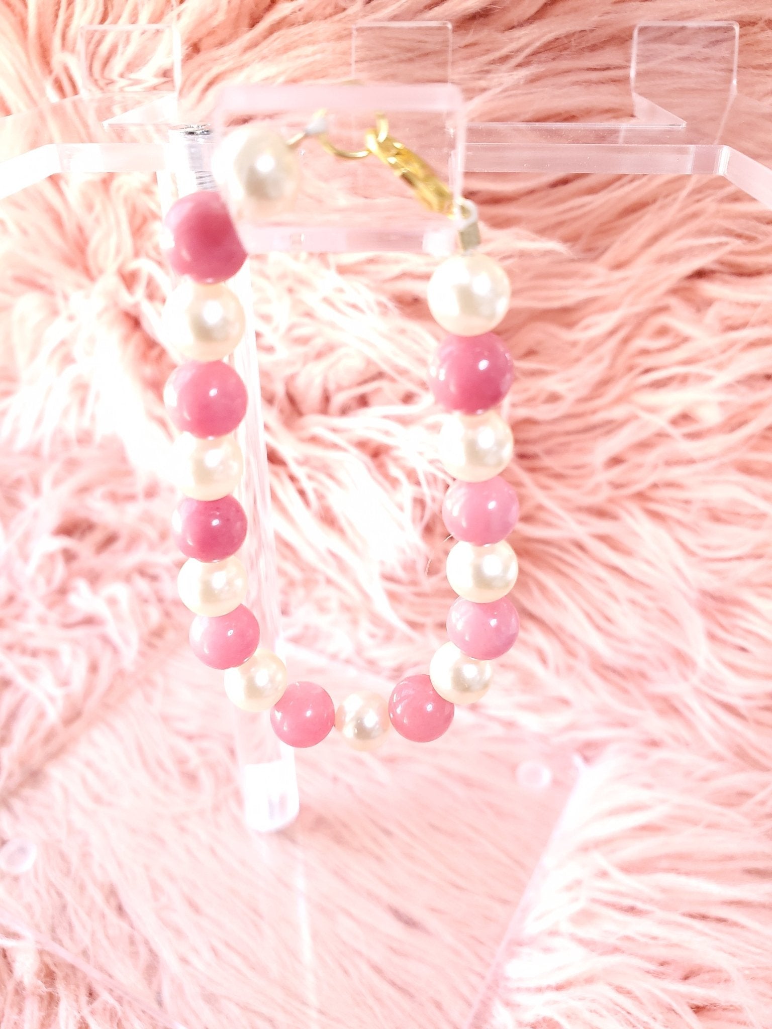 Beautiful and fun pearls and glass beads bracelet - Arts & Scraps