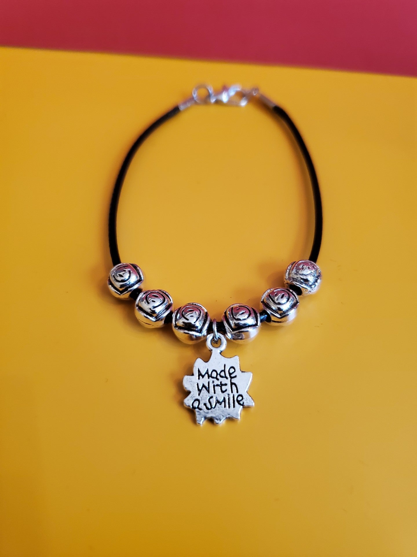 Bracelet - Arts & Scraps