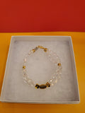 Bracelet w/leaf center - Arts & Scraps