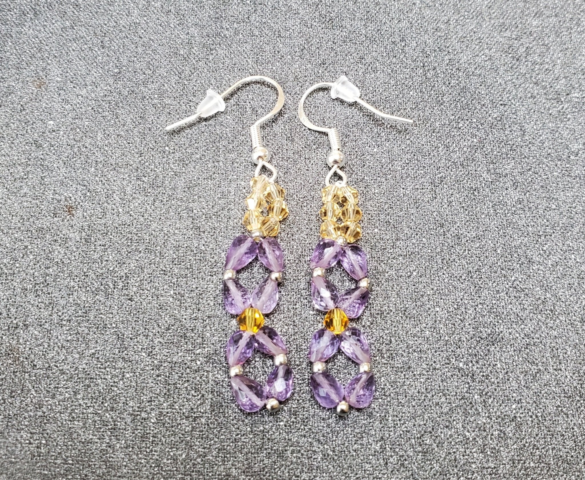 Gorgeous amethyst lavender and gold beads earrings - Arts & Scraps