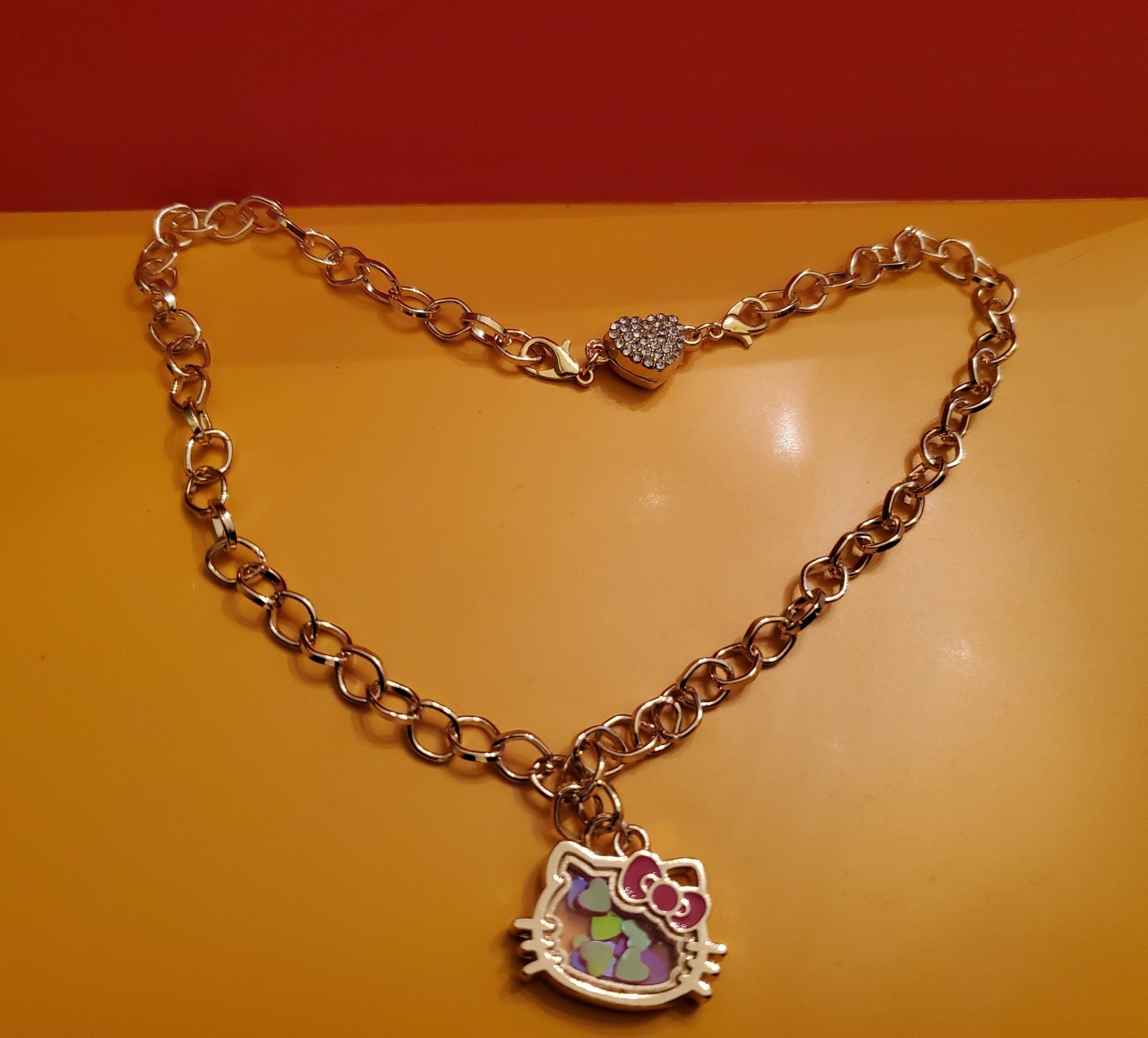 Necklace Hello Kitty - Arts & Scraps